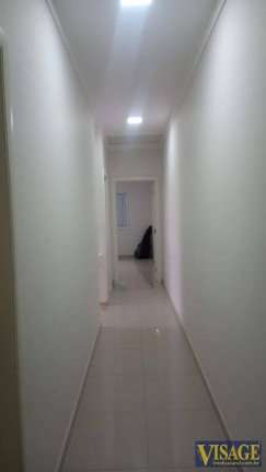 Imagem Sobrado com 3 Quartos à Venda, em Cid. Salvador - Jacareí Imagem Sobrado com 3 Quartos à Venda, em Cid. Salvador - Jacareí