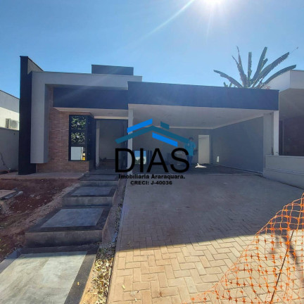 Casa com 3 Quartos à Venda, 250 m² em Condomínio Portal Das Tipuanas - Araraquara