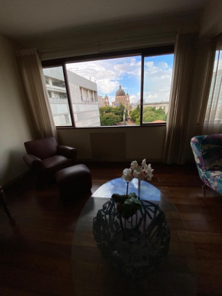 Imagem Imóvel com 3 Quartos à Venda, em Centro Histórico - Porto Alegre Imagem Imóvel com 3 Quartos à Venda, em Centro Histórico - Porto Alegre