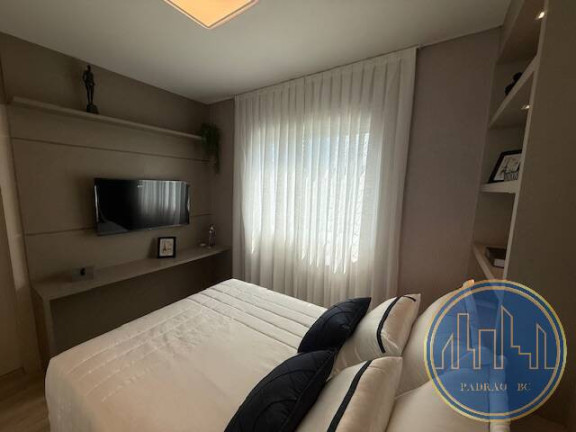 Imagem Apartamento com 3 Quartos à Venda, 134 m² em Centro - Balneário Camboriú Imagem Apartamento com 3 Quartos à Venda, 134 m² em Centro - Balneário Camboriú