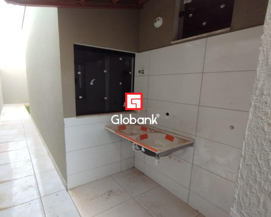 Imagem Casa com 3 Quartos à Venda,  em Santo Antônio - Montes Claros