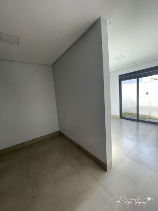 Imagem Casa de Condomínio com 3 Quartos à Venda, 152 m² em Jardins Barcelona - Senador Canedo