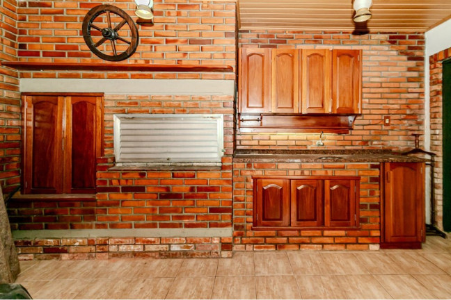 Imagem Casa com 3 Quartos à Venda, 299 m² em Passo Da Areia - Porto Alegre