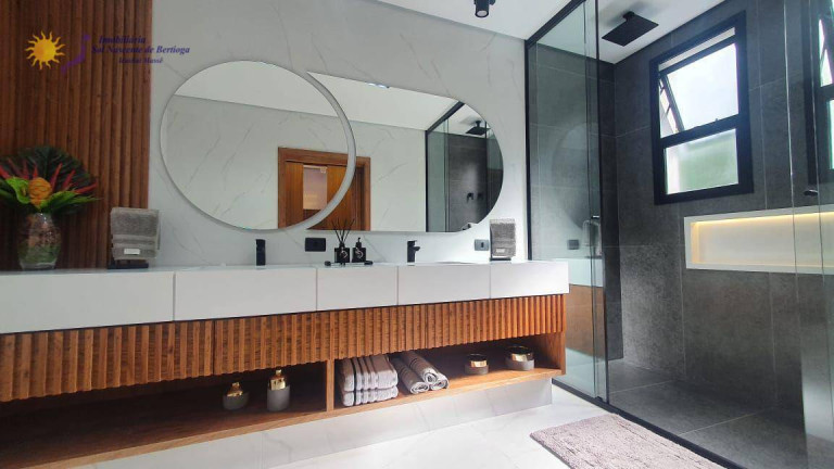 Imagem Casa com 5 Quartos à Venda, 389 m² em Riviera De São Lourenço - Bertioga Imagem Casa com 5 Quartos à Venda, 389 m² em Riviera De São Lourenço - Bertioga