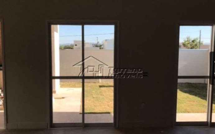 Imagem Casa de Condomínio com 3 Quartos à Venda, 150 m² em Bairro Do Grama - Caçapava