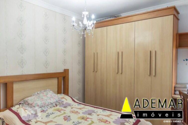 Imagem Casa com 3 Quartos à Venda, em Alves Dias - São Bernardo Do Campo Imagem Casa com 3 Quartos à Venda, em Alves Dias - São Bernardo Do Campo