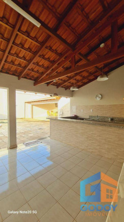 Imagem Sobrado com 5 Quartos para Alugar, 496 m² em Jardim Das Américas - Cuiabá Imagem Sobrado com 5 Quartos para Alugar, 496 m² em Jardim Das Américas - Cuiabá