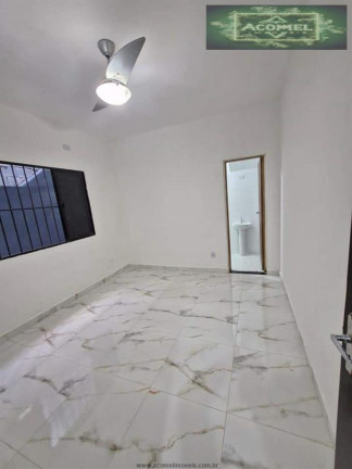 Imagem Casa com 2 Quartos à Venda, 140 m² em Canto Do Forte - Praia Grande