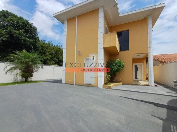 Sobrado com 3 Quartos para Alugar, 480 m² em Village Tremembé - Tremembé