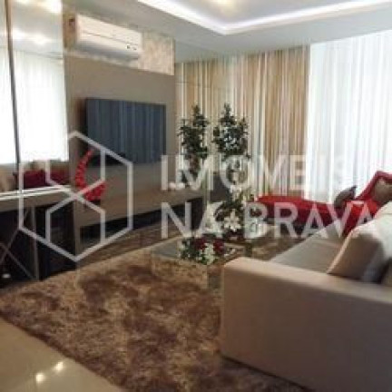 Imagem Apartamento com 3 Quartos à Venda, 129 m² em Centro - Balneário Camboriú Imagem Apartamento com 3 Quartos à Venda, 129 m² em Centro - Balneário Camboriú