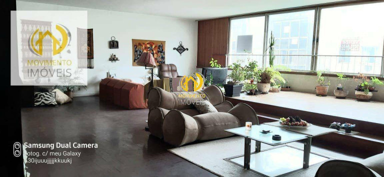 Imagem Apartamento com 4 Quartos à Venda, 210 m² em Copacabana - Rio De Janeiro Imagem Apartamento com 4 Quartos à Venda, 210 m² em Copacabana - Rio De Janeiro