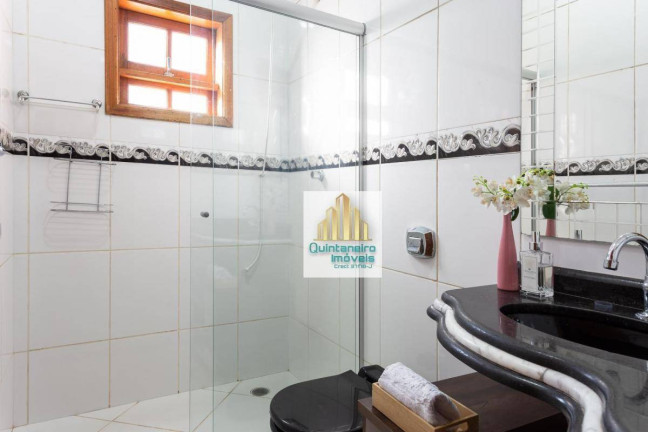 Imagem Sobrado com 3 Quartos à Venda, 234 m² em Parque Continental I - Guarulhos Imagem Sobrado com 3 Quartos à Venda, 234 m² em Parque Continental I - Guarulhos