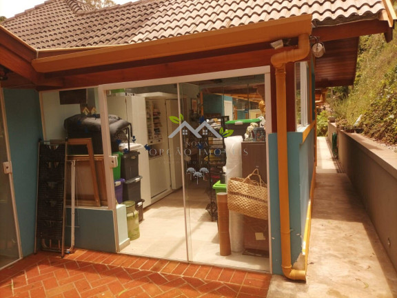 Imagem Casa com 3 Quartos à Venda, 200 m² em Vila Chantal - Campos Do Jordão Imagem Casa com 3 Quartos à Venda, 200 m² em Vila Chantal - Campos Do Jordão
