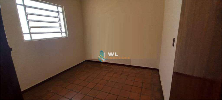 Imagem Casa com 3 Quartos para Alugar, 200 m² em Centro - Vinhedo Imagem Casa com 3 Quartos para Alugar, 200 m² em Centro - Vinhedo