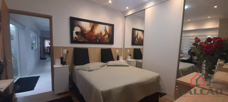 Imagem Casa com 4 Quartos à Venda, 180 m² em Vila Valença - São Vicente Imagem Casa com 4 Quartos à Venda, 180 m² em Vila Valença - São Vicente
