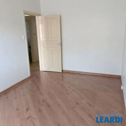 Imagem Casa com 2 Quartos à Venda, 248 m² em Vila Francisco Matarazzo - Santo André