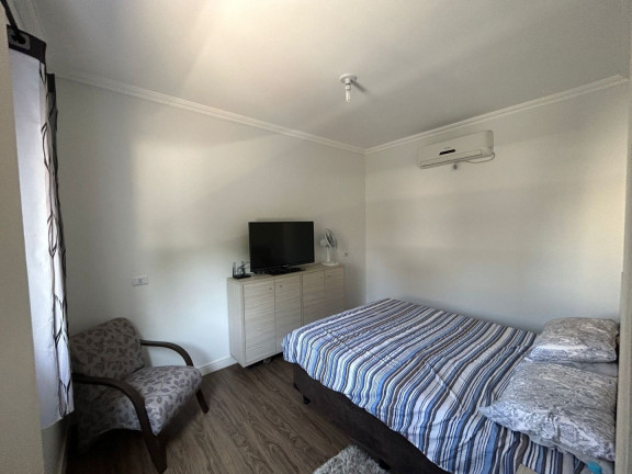 Imagem Casa com 3 Quartos à Venda, 190 m² em Jardim Jacinto - Jacareí Imagem Casa com 3 Quartos à Venda, 190 m² em Jardim Jacinto - Jacareí
