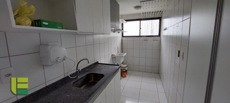 Imagem Apartamento com 2 Quartos à Venda, 68 m² em Encruzilhada - Recife