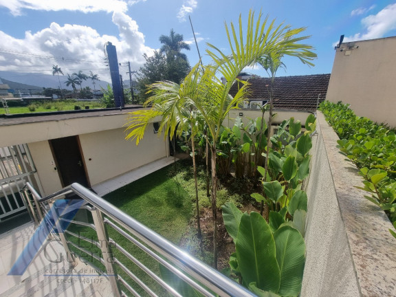 Imagem Apartamento com 3 Quartos à Venda, 180 m² em Centro - Ubatuba