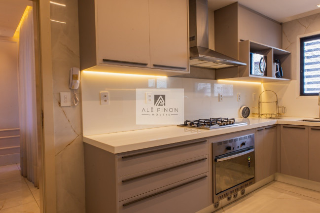 Imagem Imóvel com 3 Quartos à Venda, 208 m² em Umarizal - Belém Imagem Imóvel com 3 Quartos à Venda, 208 m² em Umarizal - Belém