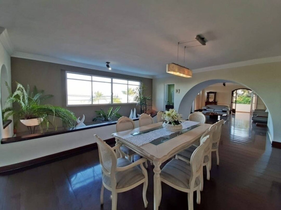 Apartamento com 4 Quartos para Alugar, 256 m² em Centro - Caraguatatuba