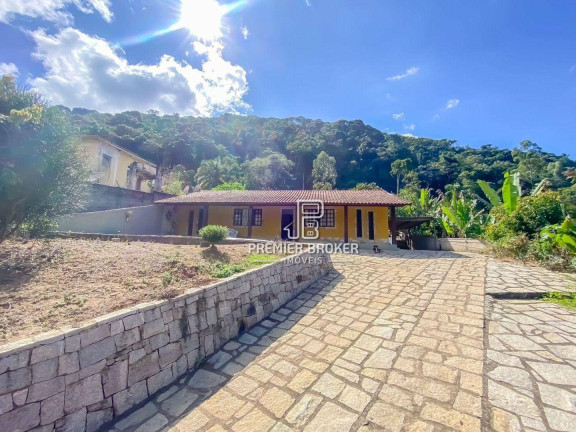 Imagem Casa com 3 Quartos à Venda, 114 m² em Pessegueiros - Teresópolis Imagem Casa com 3 Quartos à Venda, 114 m² em Pessegueiros - Teresópolis