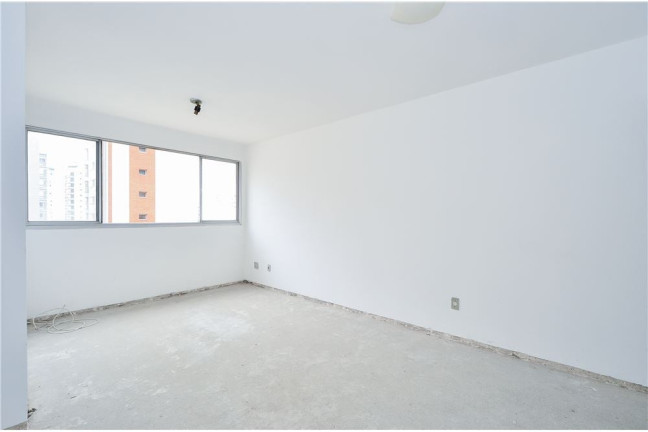 Imagem Apartamento com 3 Quartos à Venda, 68 m² em Moema - São Paulo