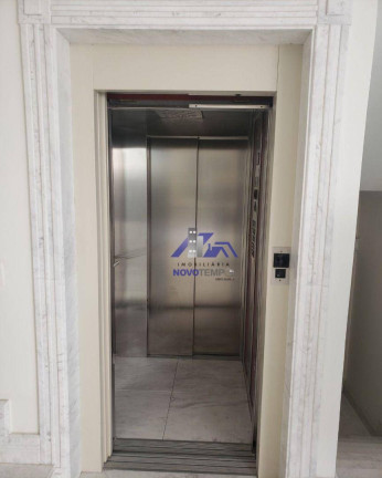 Imagem Casa com 5 Quartos à Venda, 1.181 m² em Tamboré - Santana De Parnaíba