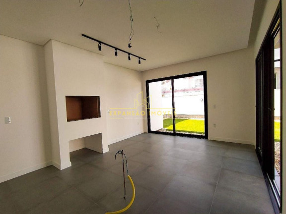 Imagem Casa com 3 Quartos à Venda, 216 m² em Pedra Branca - Palhoça Imagem Casa com 3 Quartos à Venda, 216 m² em Pedra Branca - Palhoça