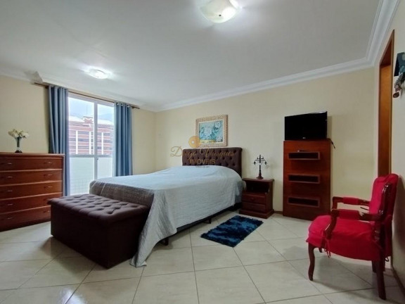 Imagem Apartamento com 4 Quartos à Venda, 390 m² em Agriões - Teresópolis