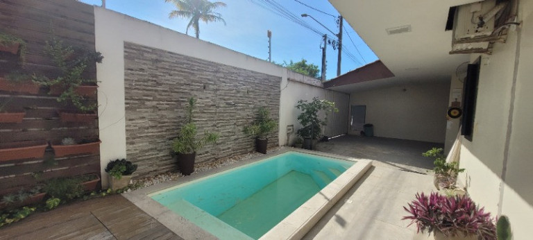 Casa com 2 Quartos à Venda, 96 m² em Jacaraipe - Serra