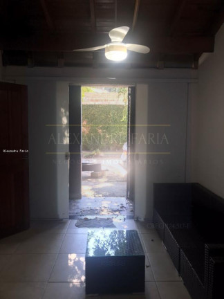 Imóvel Comercial para Alugar, 100 m² em Itaguassú - Ilhabela