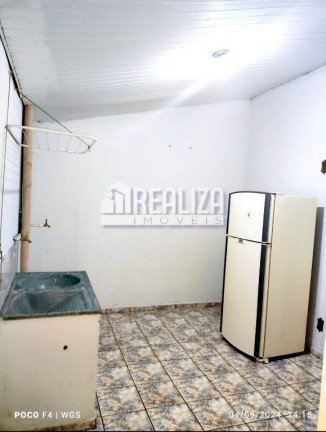 Imagem Kitnet com 1 Quarto para Alugar, 60 m² em Santa Maria - Uberaba Imagem Kitnet com 1 Quarto para Alugar, 60 m² em Santa Maria - Uberaba