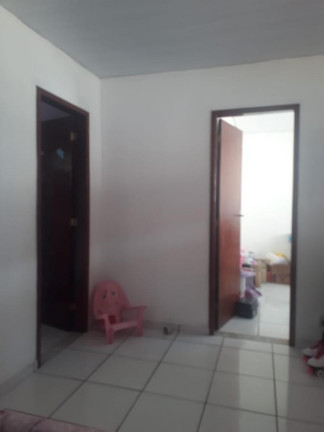 Imagem Imóvel com 3 Quartos para Alugar, 25 m² em Santa Cruz - Rio De Janeiro