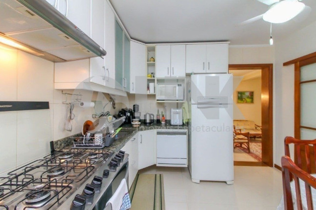 Imagem Casa com 5 Quartos à Venda, 192 m² em Passo Da Areia - Porto Alegre