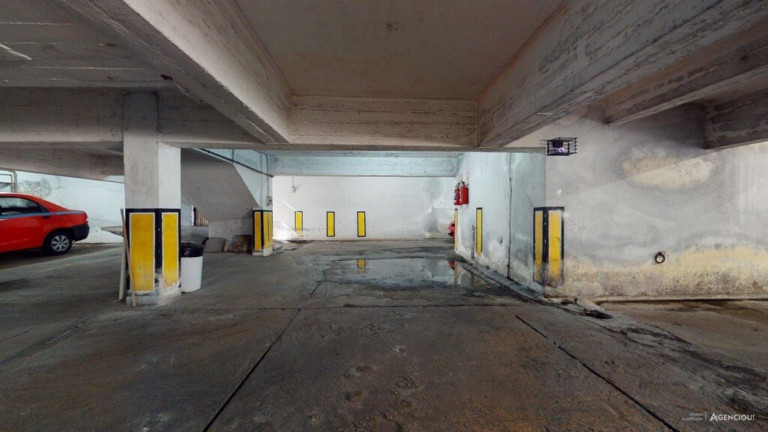 Imagem Imóvel com 1 Quarto à Venda, 37 m² em Centro Histórico - Porto Alegre Imagem Imóvel com 1 Quarto à Venda, 37 m² em Centro Histórico - Porto Alegre