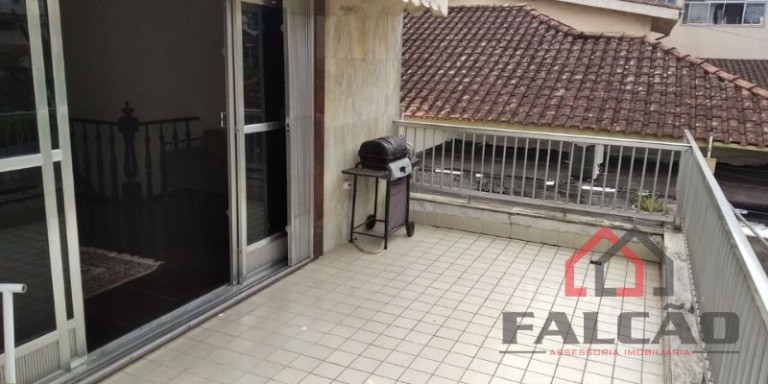 Imagem Casa com 4 Quartos à Venda, 230 m² em Boqueirão - Santos