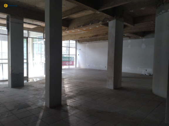 Imagem Loja à Venda, 915 m² em Centro - Florianópolis Imagem Loja à Venda, 915 m² em Centro - Florianópolis