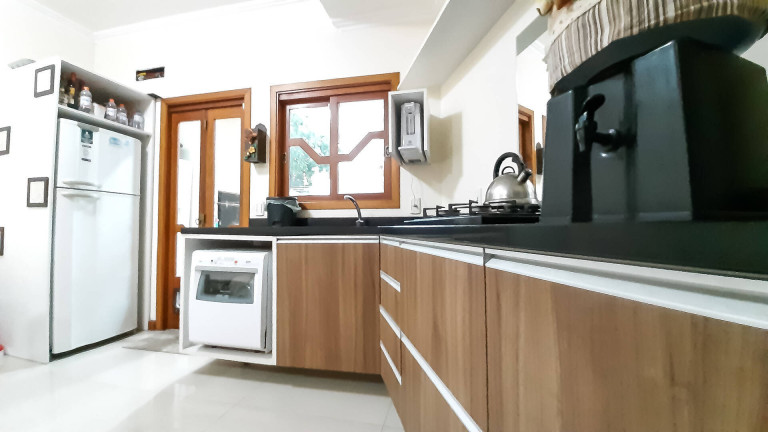 Imagem Sobrado com 3 Quartos à Venda, 172 m² em Nossa Senhora Das Graças - Canoas