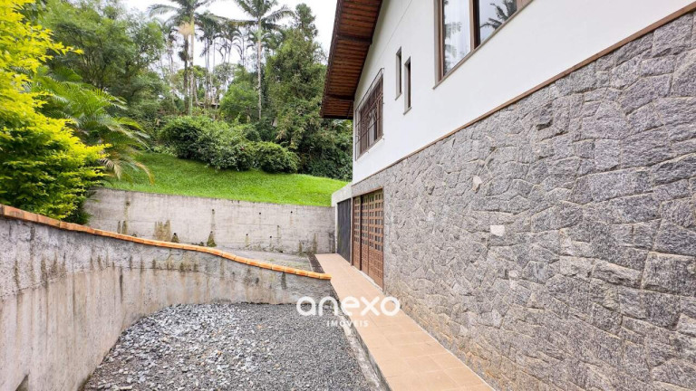 Imagem Casa com 3 Quartos à Venda, 163 m² em Itoupava Norte - Blumenau Imagem Casa com 3 Quartos à Venda, 163 m² em Itoupava Norte - Blumenau