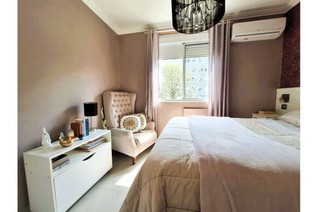 Imagem Apartamento com 3 Quartos à Venda, 64 m² em Cristal - Porto Alegre Imagem Apartamento com 3 Quartos à Venda, 64 m² em Cristal - Porto Alegre