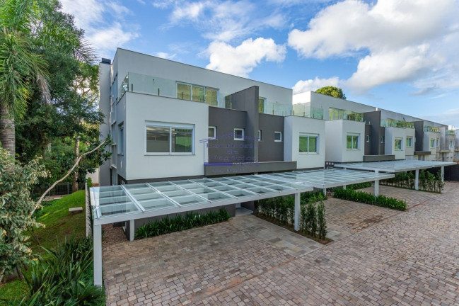 Imagem Casa com 3 Quartos à Venda, 344 m² em Pedra Redonda - Porto Alegre