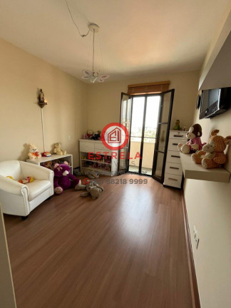 Imagem Cobertura com 5 Quartos à Venda, 260 m² em Centro - Jacareí
