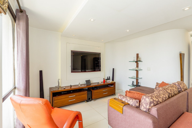 Imagem Apartamento com 3 Quartos à Venda, 177 m² em Vila Suzana - São Paulo