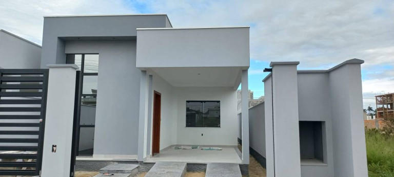 Casa com 3 Quartos à Venda,  em Bosque Da Mata - Tijucas