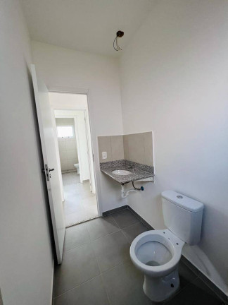 Imagem Casa de Condomínio com 2 Quartos à Venda, 60 m² em Petrópolis - Várzea Grande