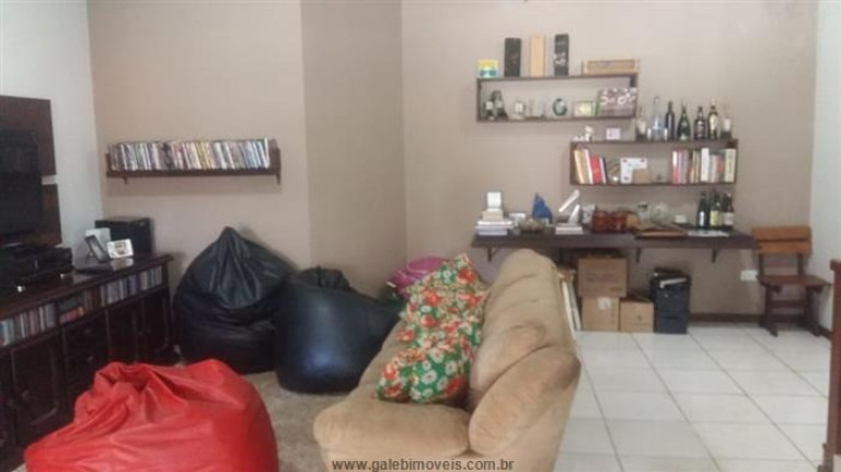 Imagem Casa com 4 Quartos à Venda, 320 m² em Vila Petrópolis - Atibaia Imagem Casa com 4 Quartos à Venda, 320 m² em Vila Petrópolis - Atibaia