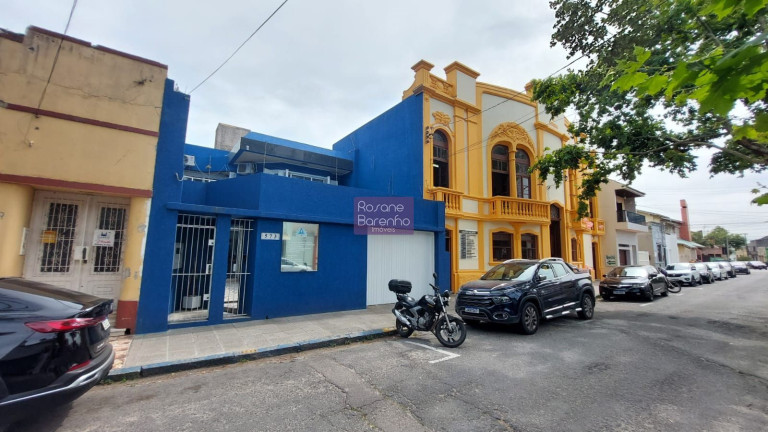 Casa com 4 Quartos à Venda, 400 m² em Centro - Rio Grande