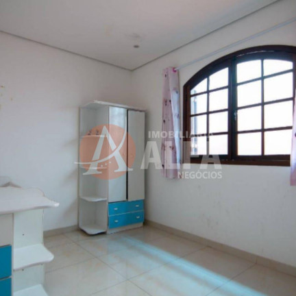 Imagem Casa com 3 Quartos à Venda, 248 m² em Jardim Araruama - Cotia Imagem Casa com 3 Quartos à Venda, 248 m² em Jardim Araruama - Cotia