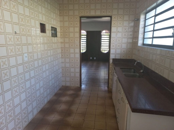 Imagem Casa com 3 Quartos para Alugar, 400 m² em Centro - Suzano